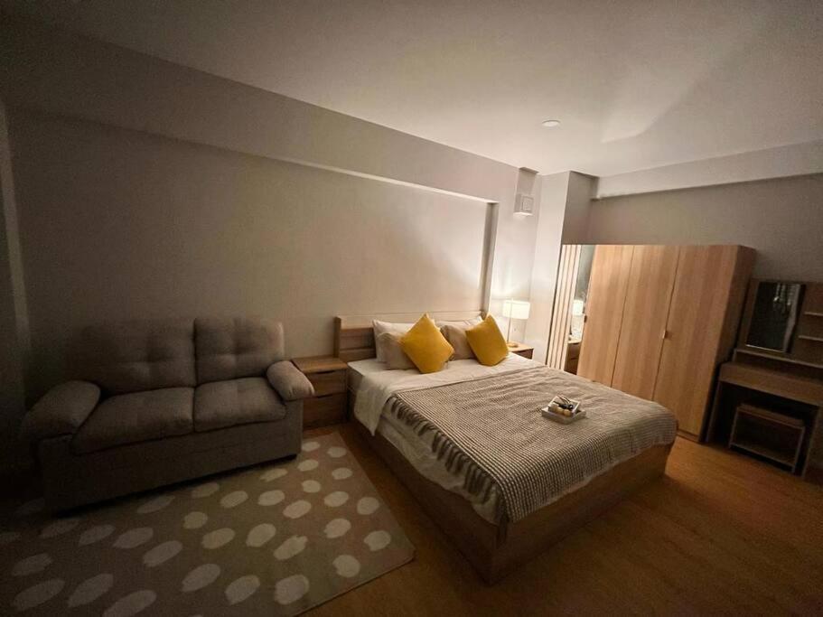 New Modern Near