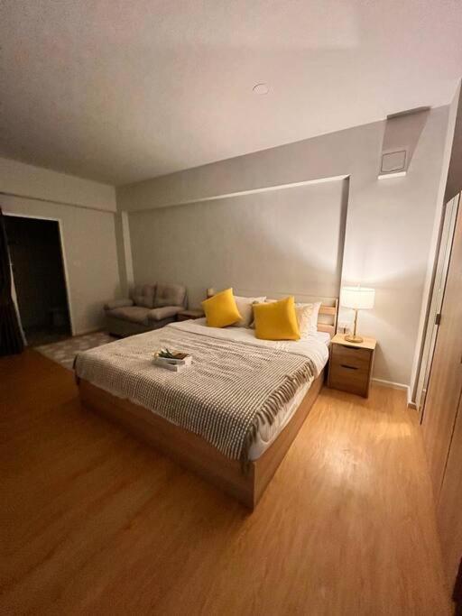 New Modern Near *