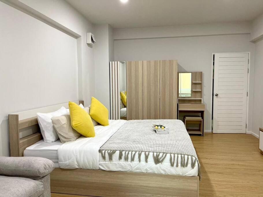 New Modern Near Apartment Patong