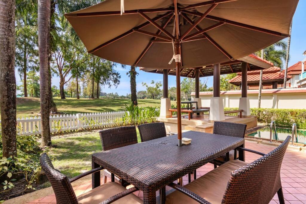 Villa Laguna Fairway View