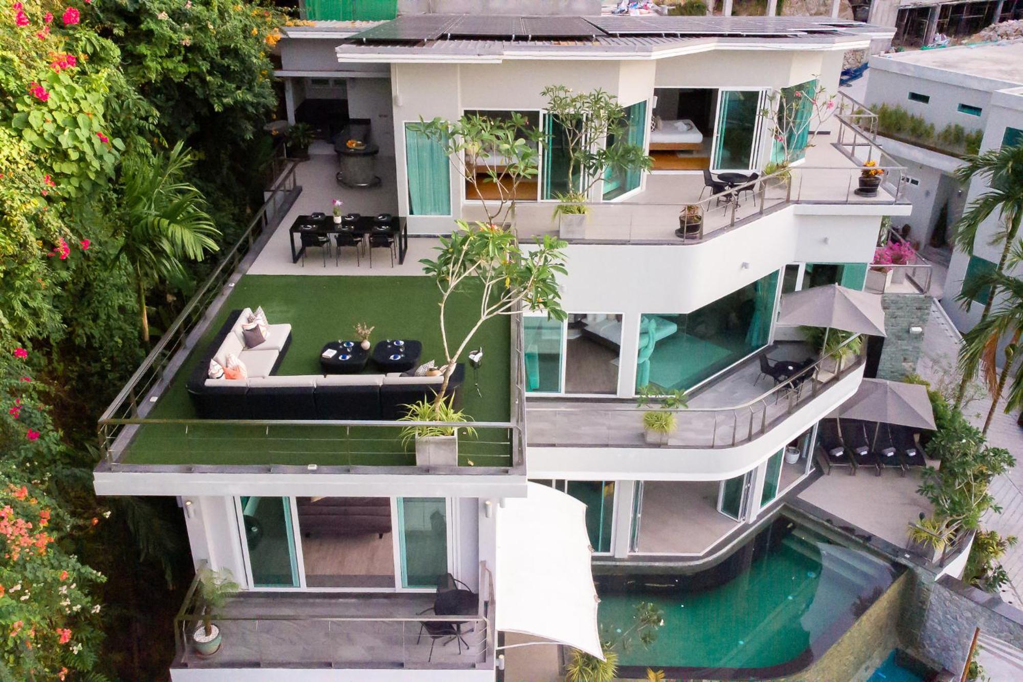 Villa Namaste 7 Bedroom Fully Staffed Seaview