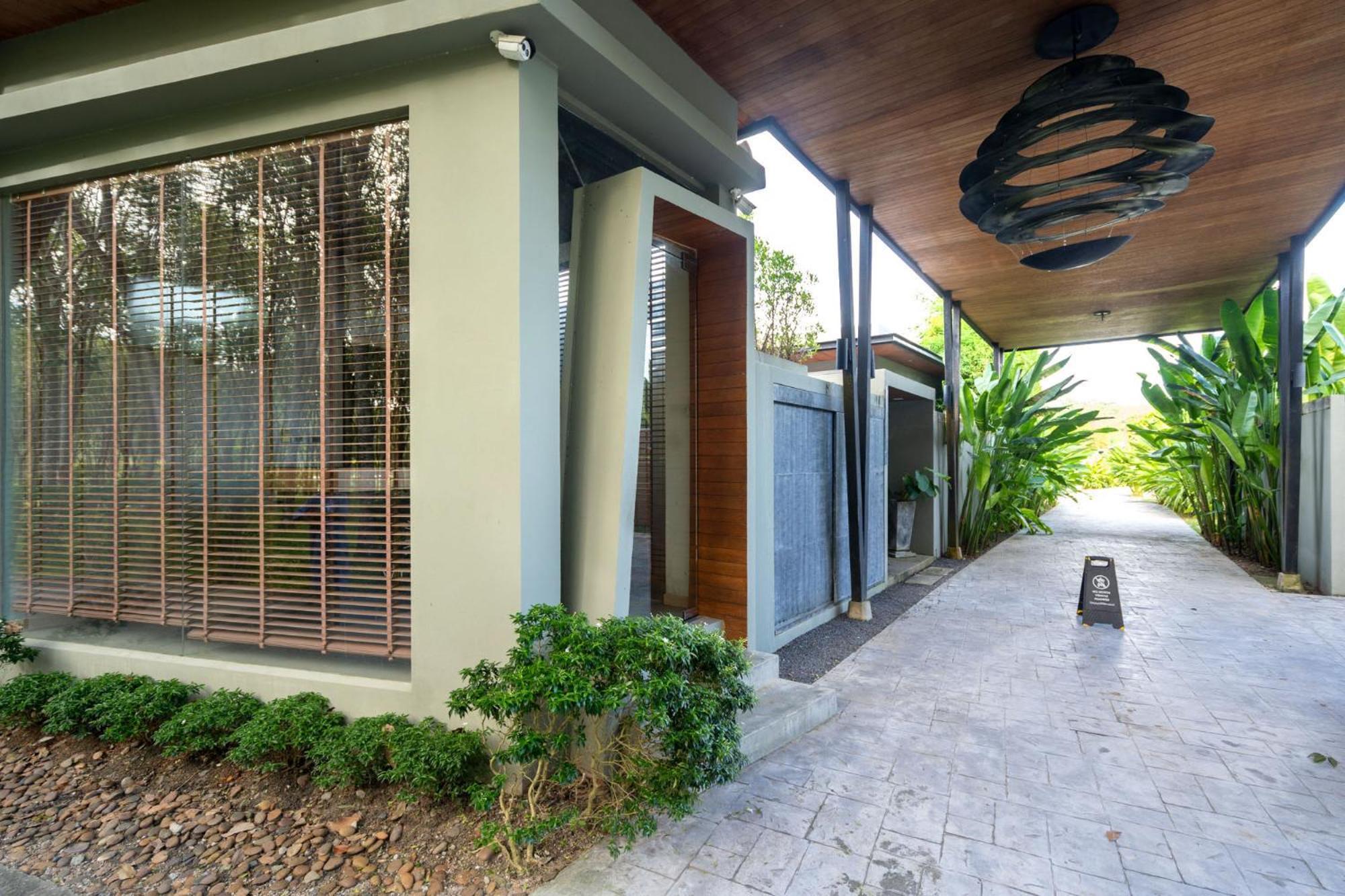 Sunpao Pool By Hcr Villa Layan Beach (Phuket)