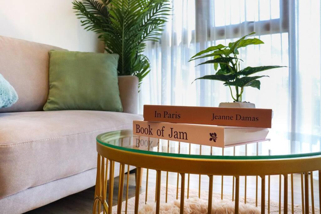 Apartment 1bdr Golf View Sky Park 4th Floor *