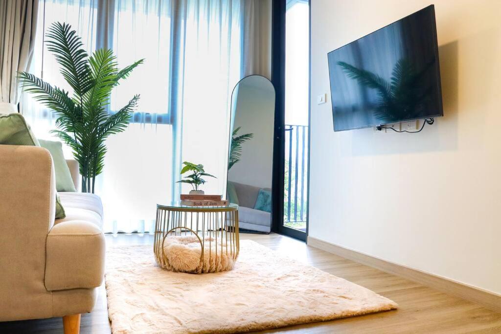 1bdr Golf View Sky Park 4th Floor Apartment *
