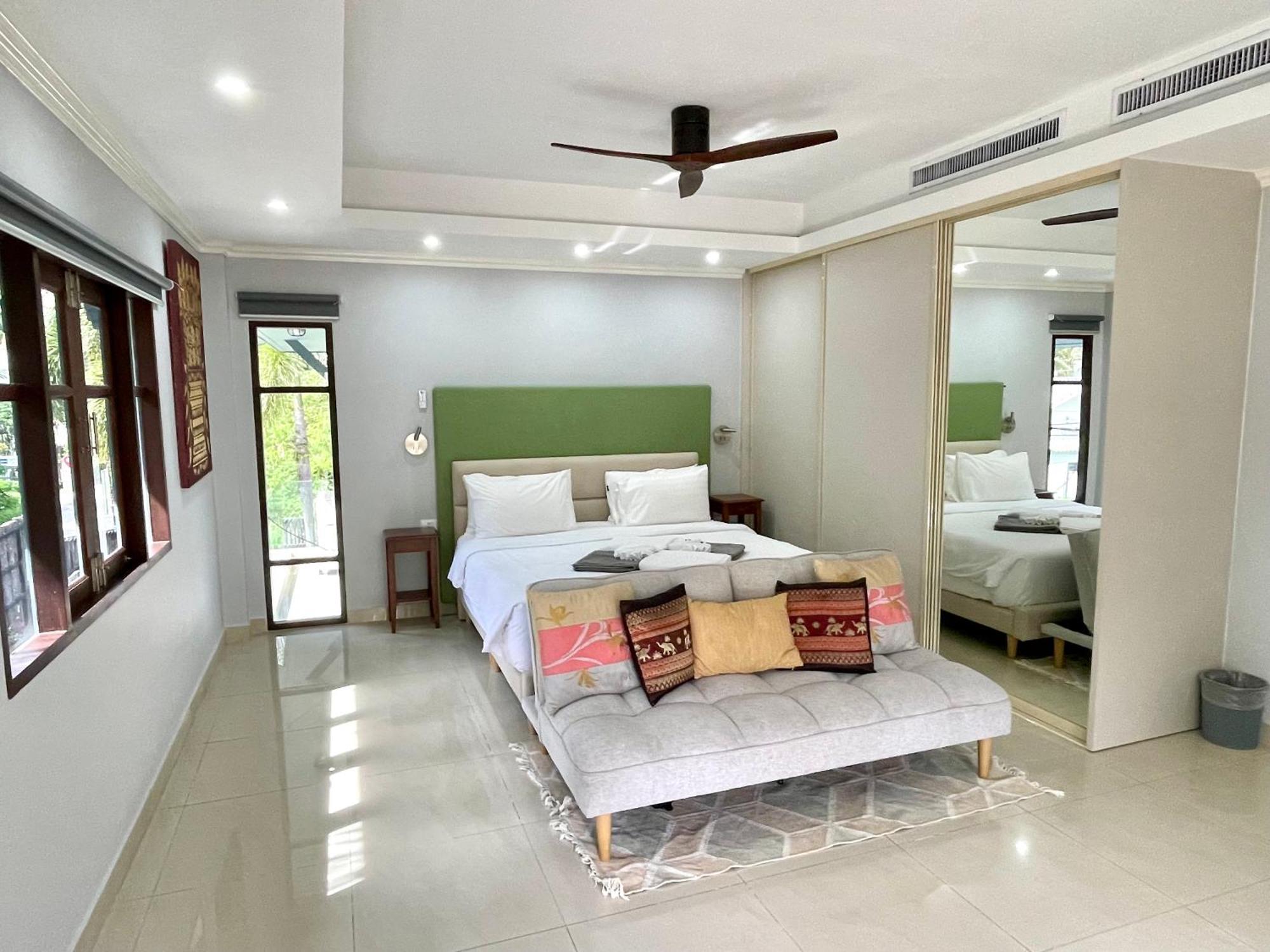 Kata Vista Luxury Modern 4br Private Pool