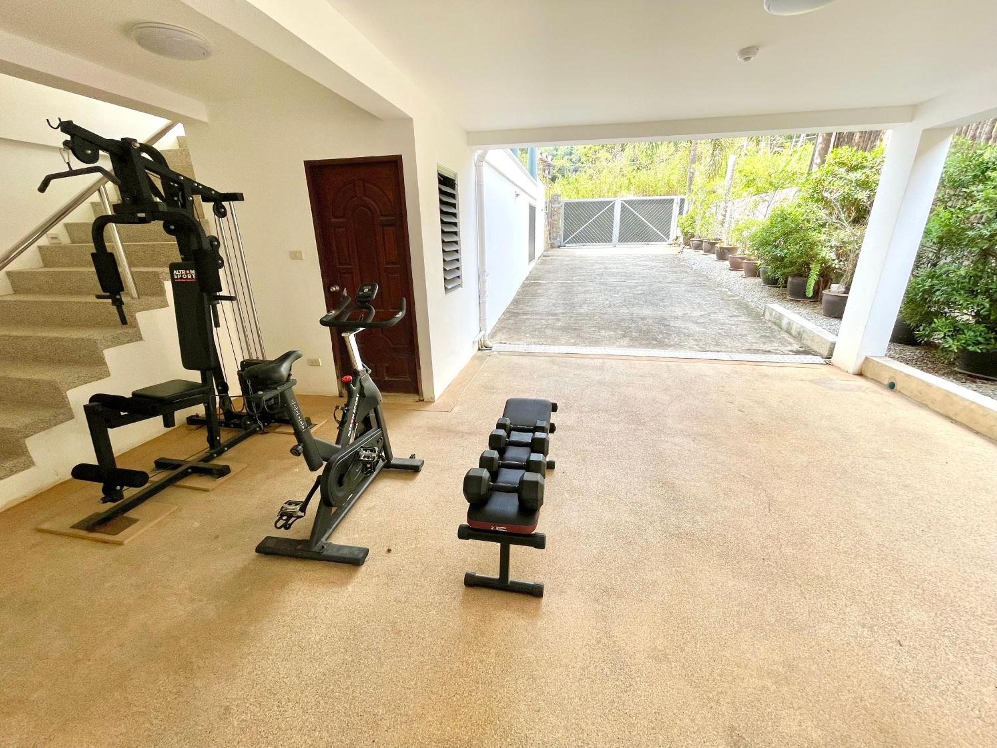 Villa Kata Vista Luxury Modern 4br Private Pool *