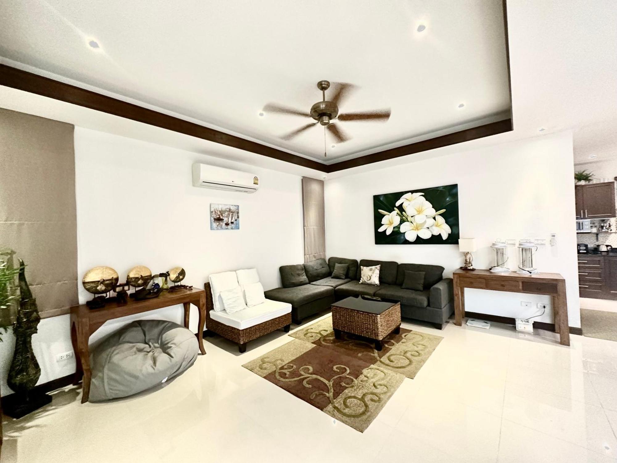 Plunge Tropic Near Naiharn Villa *