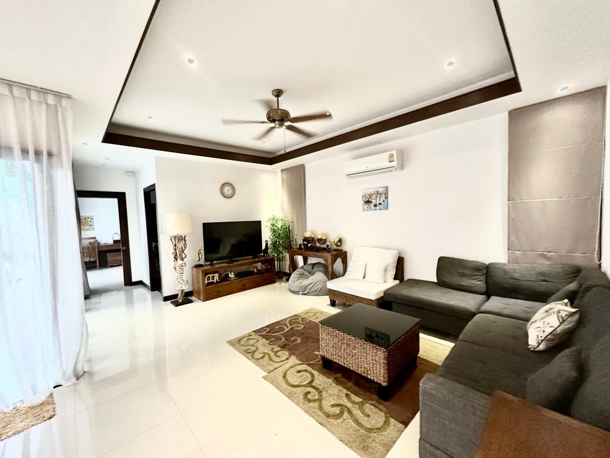 Villa Plunge Tropic Near Naiharn *