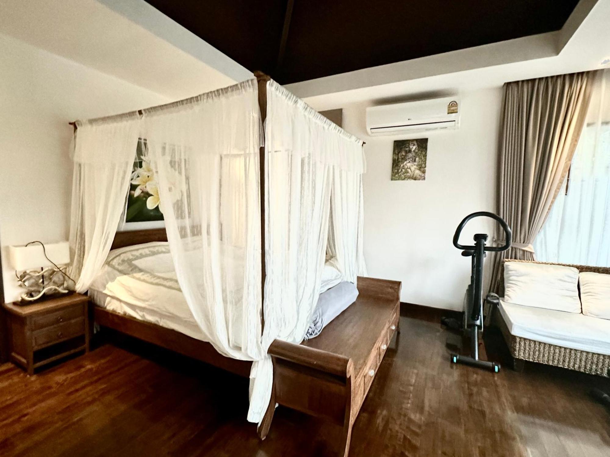 Villa Plunge Tropic Near Naiharn Nai Harn