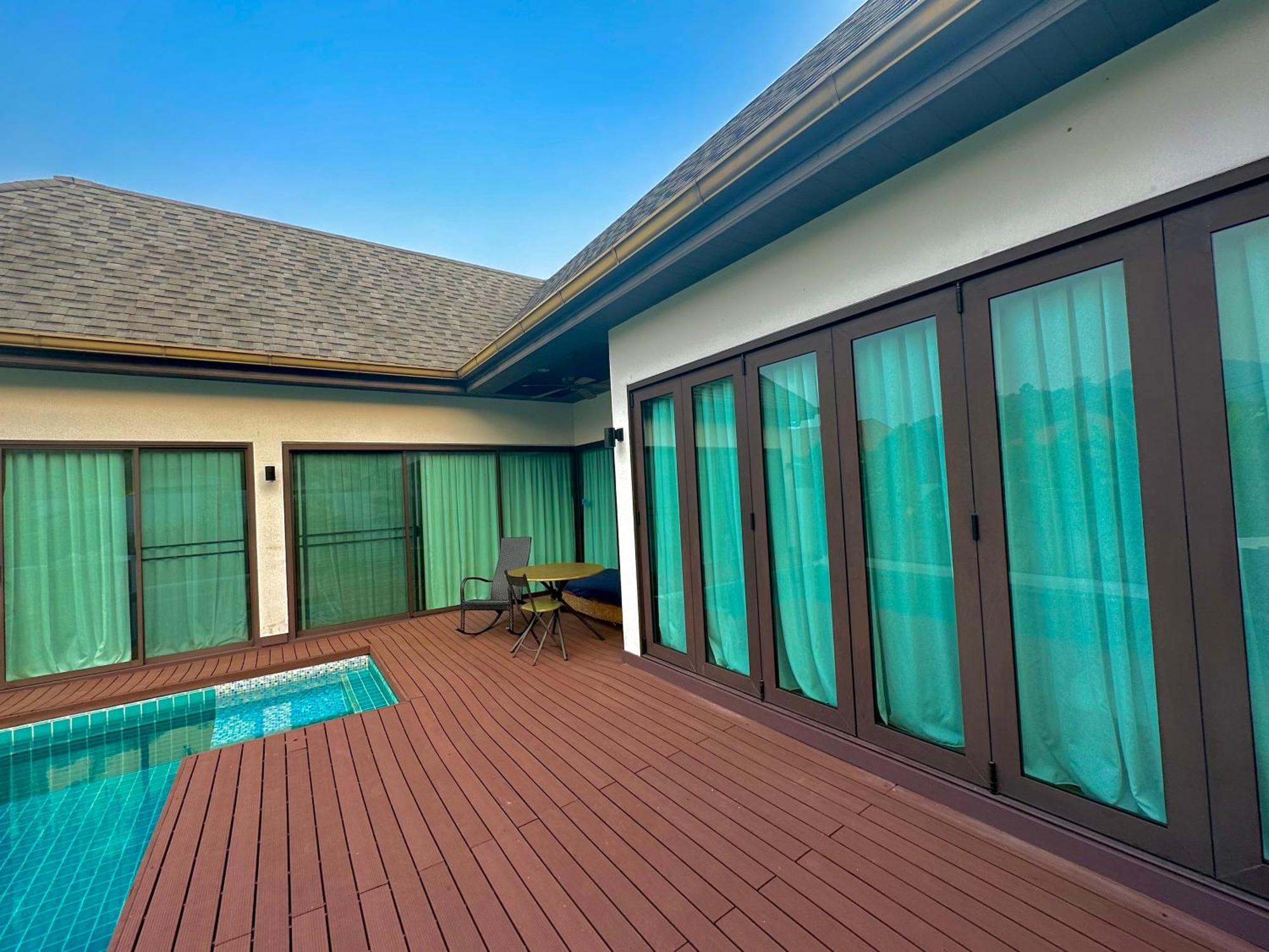Villa Plunge Tropic Near Naiharn