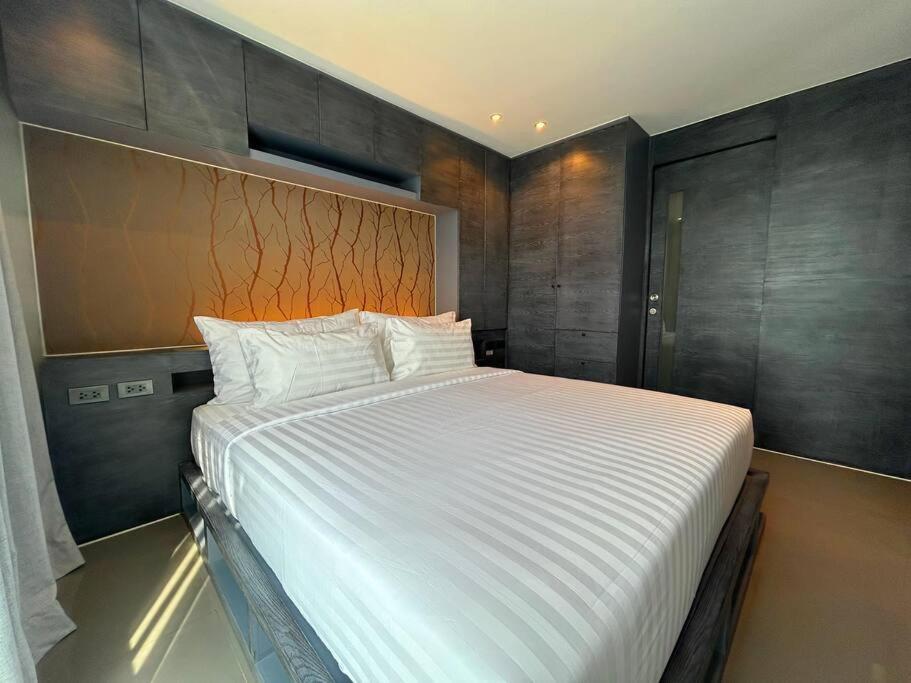 Celebrity Treatment At Citygate Kamala! #c34 Apartment
