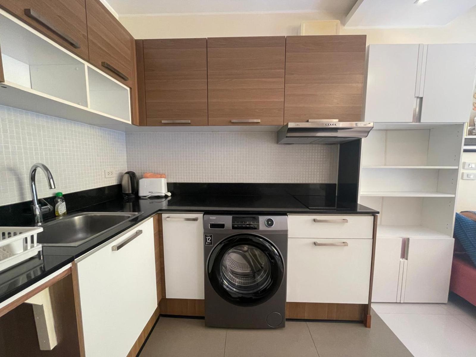 De 2 A Naiharn Apartment