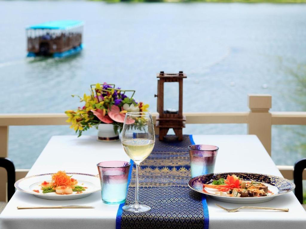 Dusit Thani Laguna Pool Villa Hotel 5*