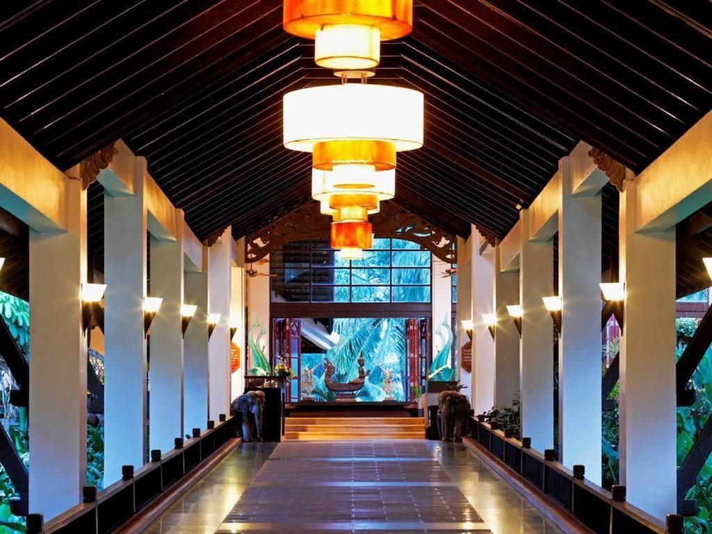 Dusit Thani Laguna Pool Villa Hotel