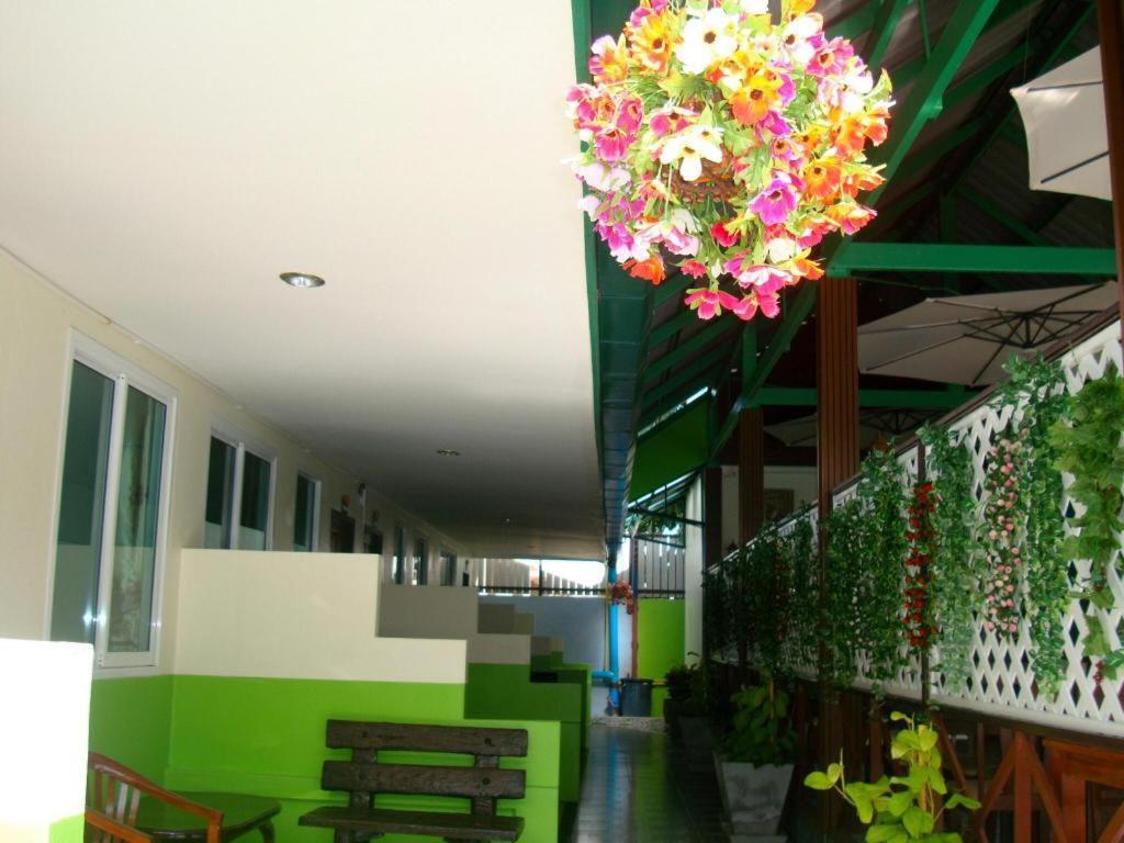 Resort Nayai 3*