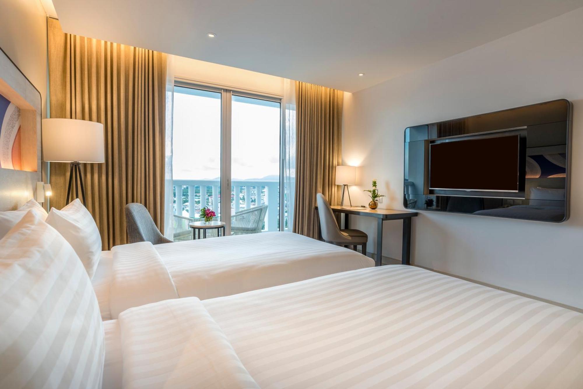 Novotel Phokeethra Hotel 5*