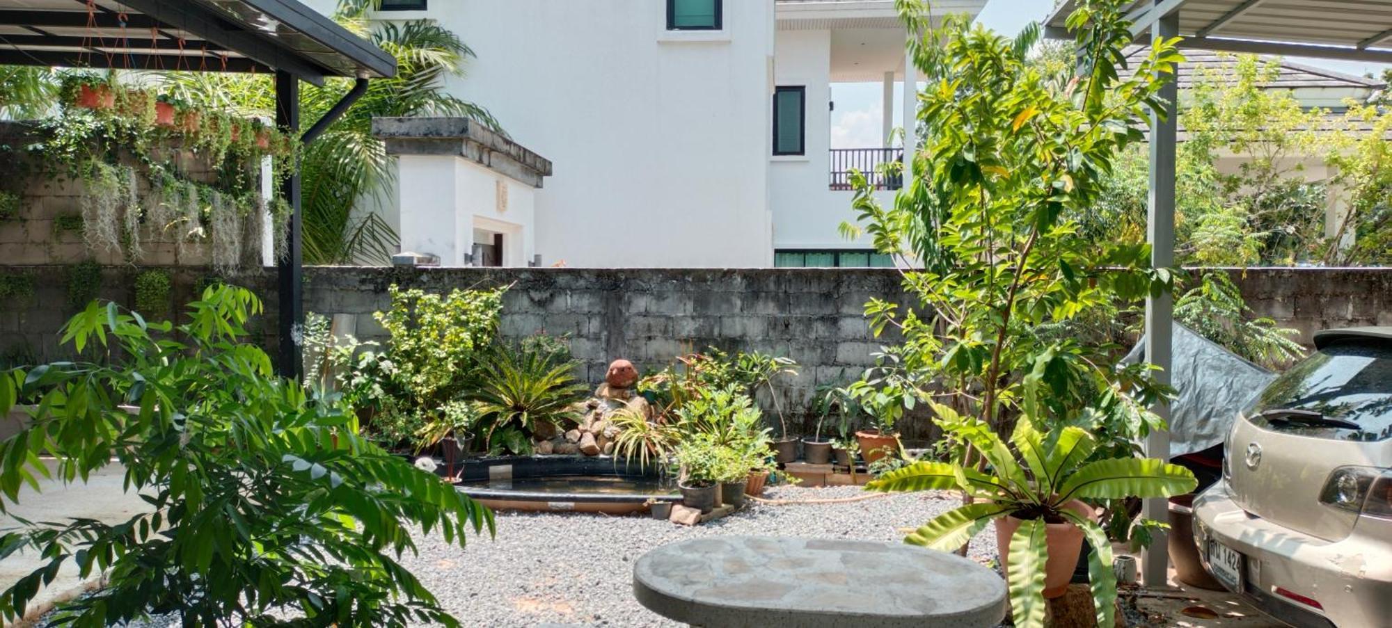 B&n House Homestay