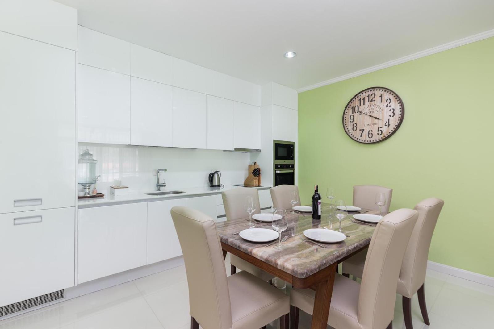 Apartment The Regent By My Phuket