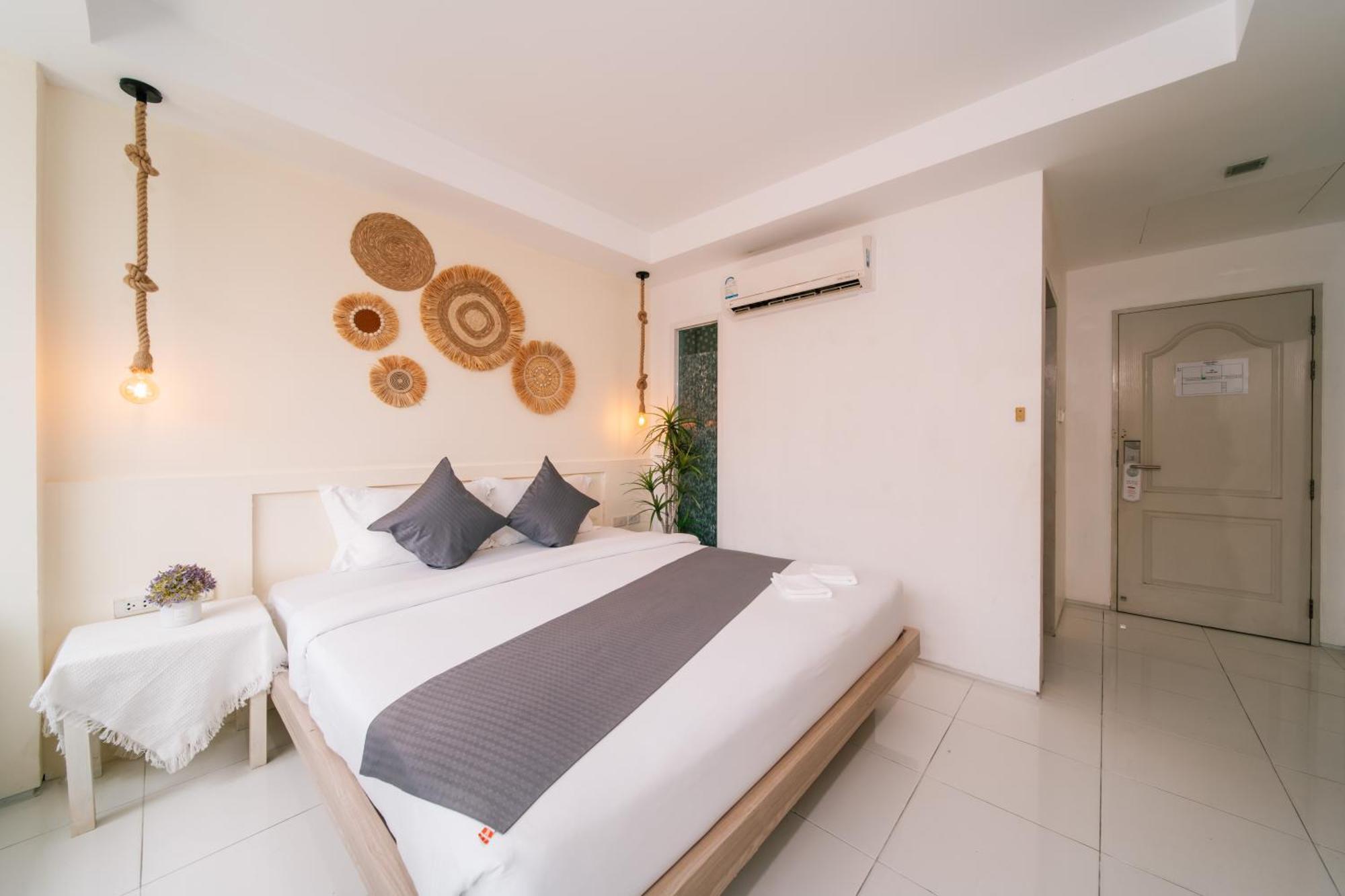 Catnip Seaside Hotel&cafe Hotel 3*