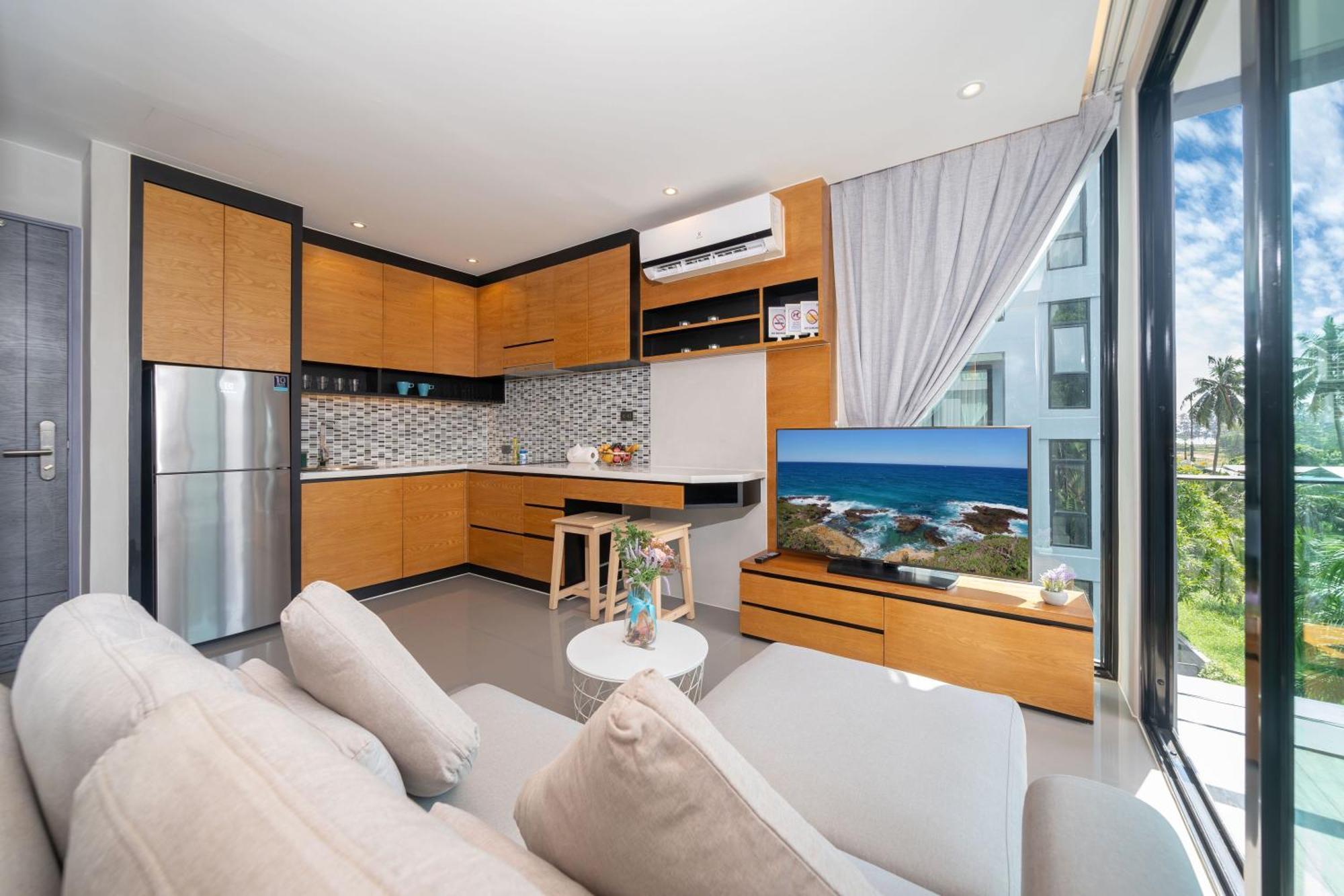 Tropical Citygate 1br D309, 3 Pools & Gym, Near Kamala Beach