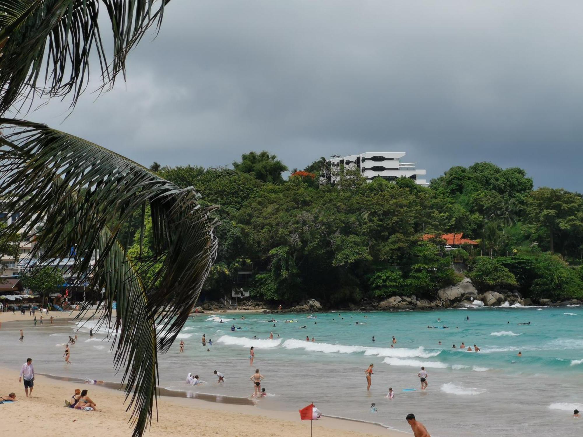 Apartment 7 Floor - Mountain View At Ozc Near Kata Beach (Phuket)