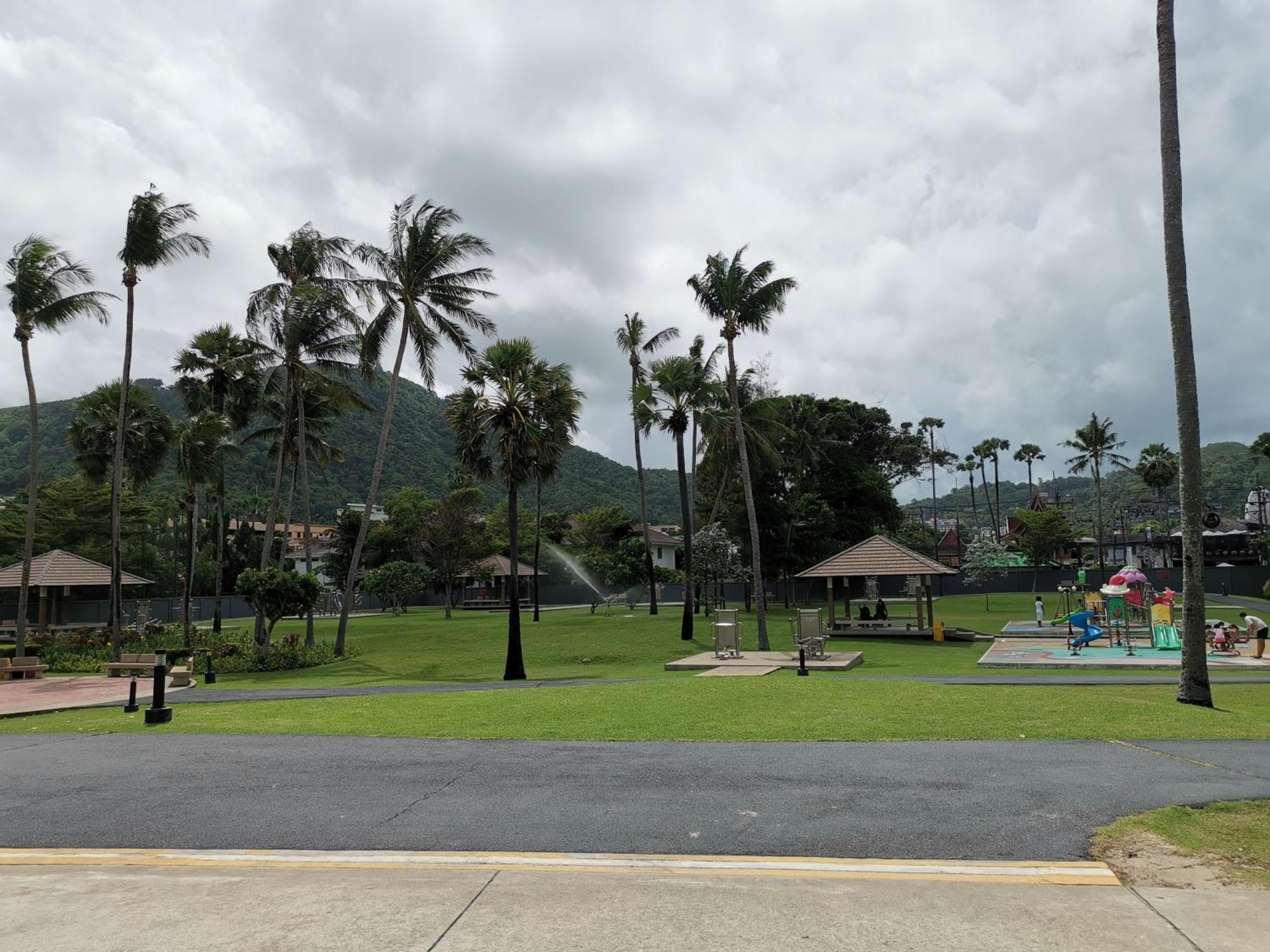 Apartment 7 Floor - Mountain View At Ozc Near Kata Beach (Phuket)