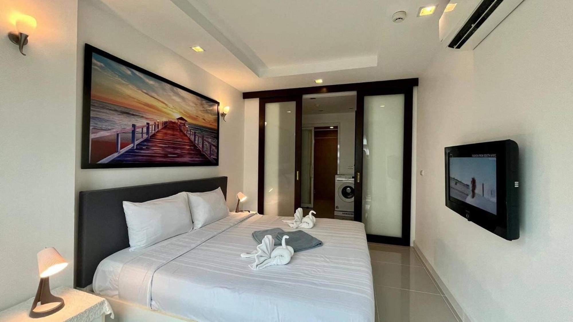 632 - Large 1 Bedroom1bathroom 1 Km Walking To