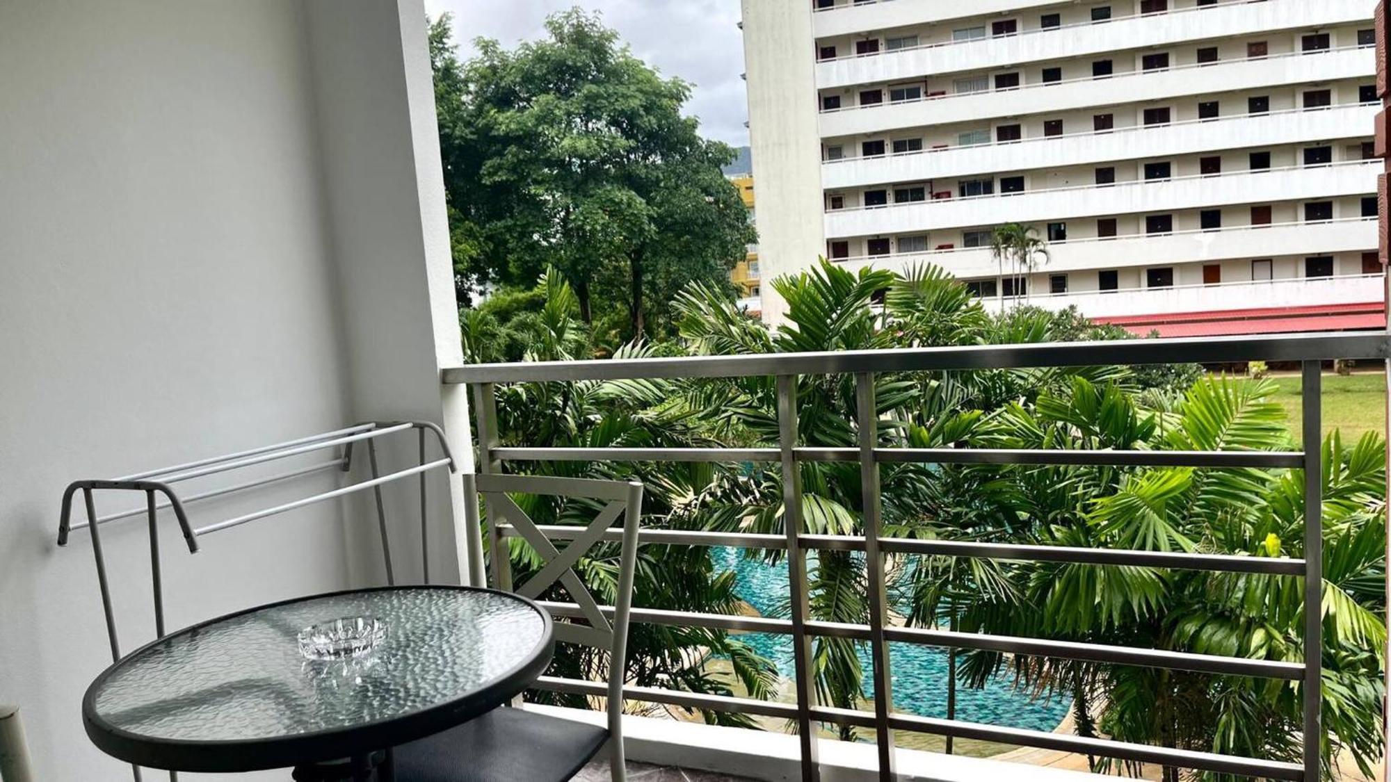 Apartment 632 - Large 1 Bedroom1bathroom 1 Km Walking To Patong