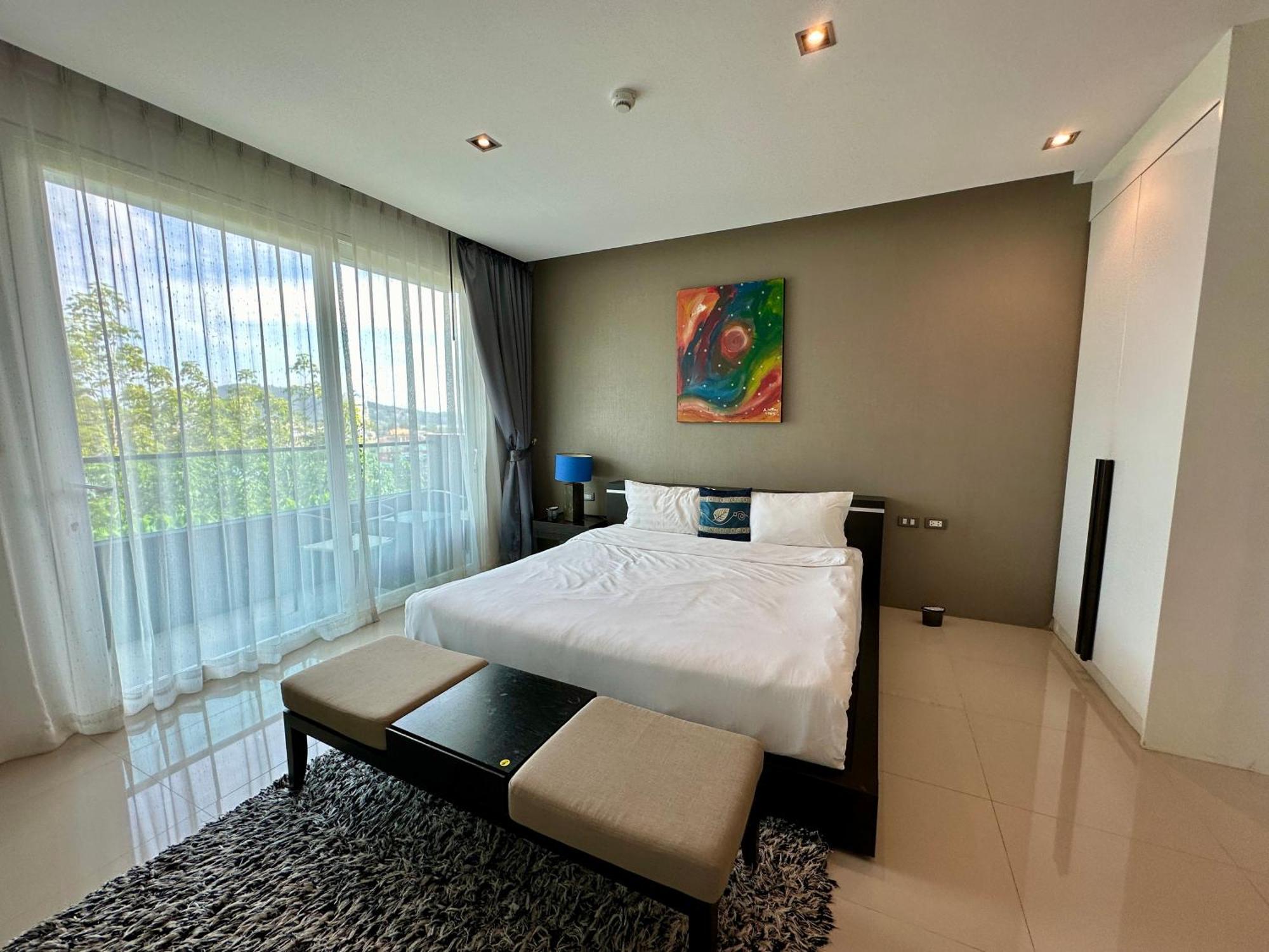Emerald Terrace Apartment Patong