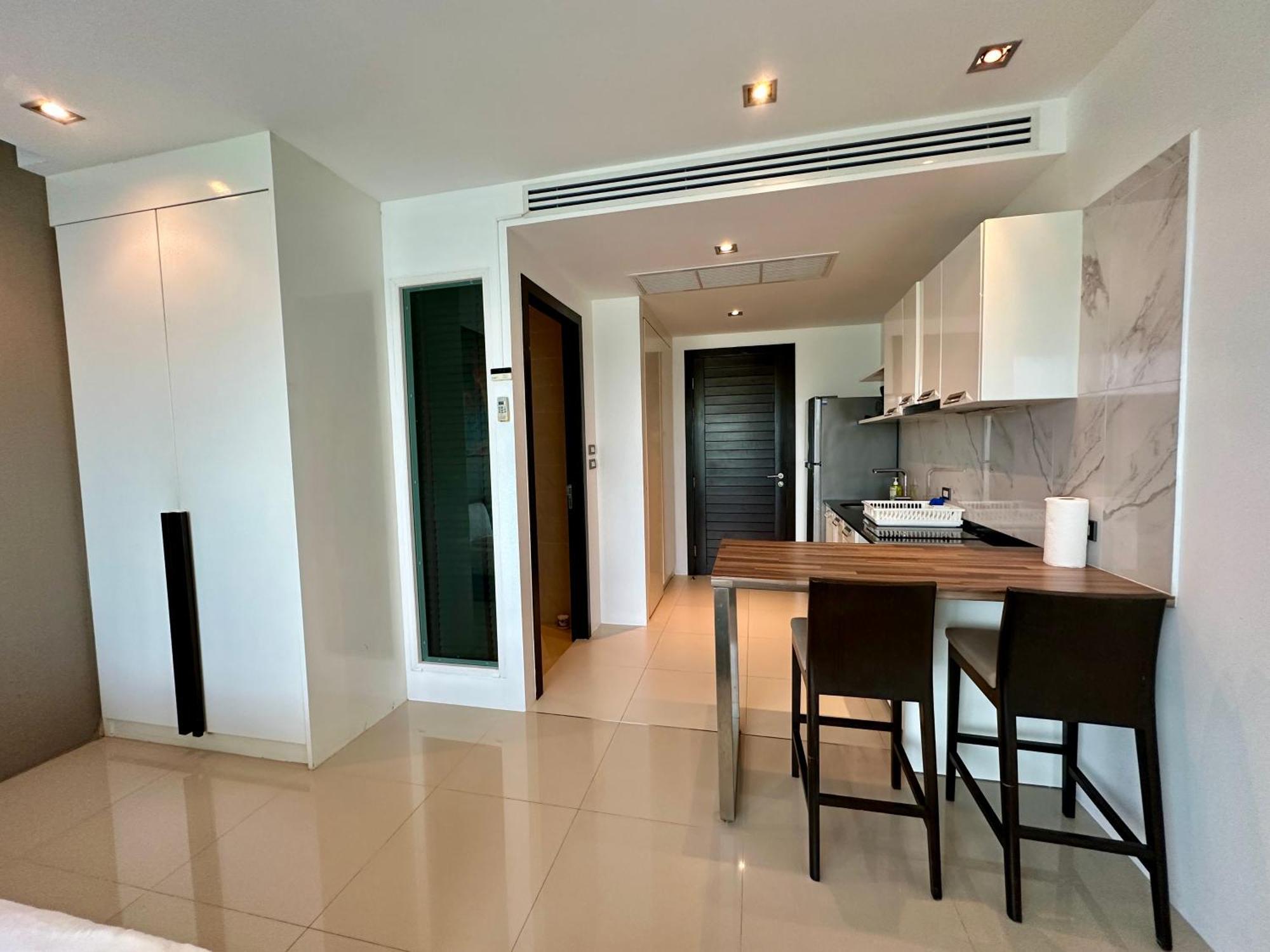 Emerald Terrace Apartment Patong