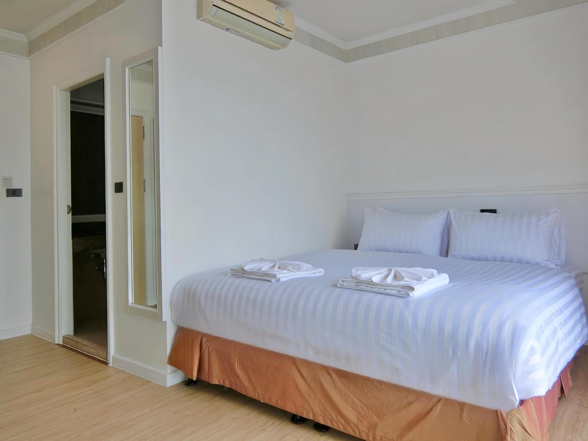 Sira Boutique - Newly Renovated 3* Patong