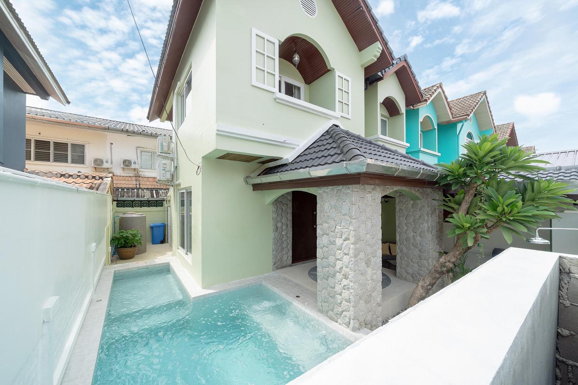 Villa Private Pool Bangla