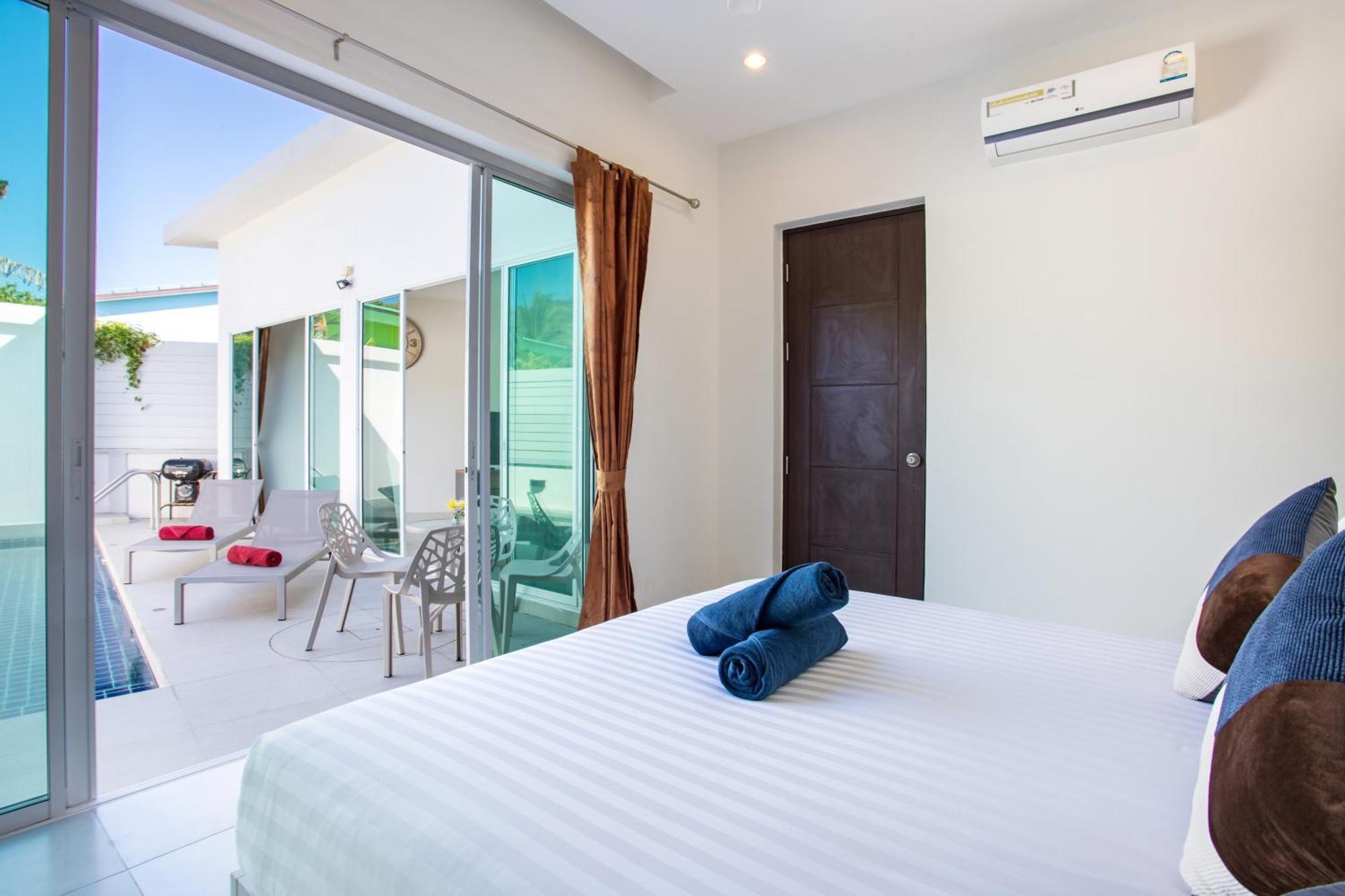 Apartment 3 Bedrooms In Rawai- V11 T