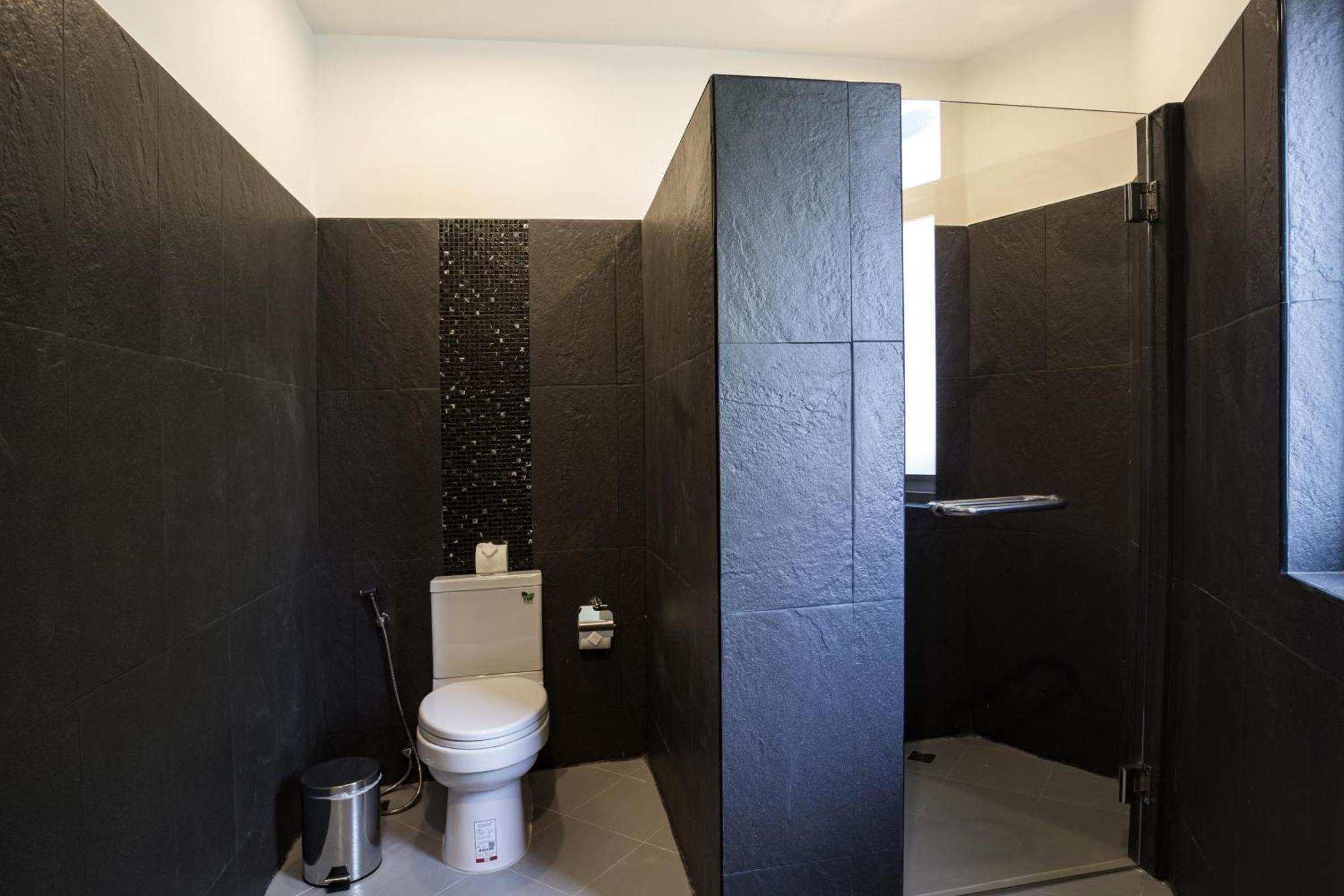 Apartment 3 Bedrooms In Rawai- V11 T