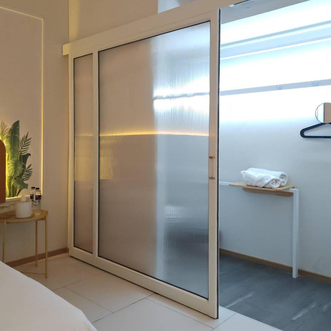 Liebeshotel Innluxphuket