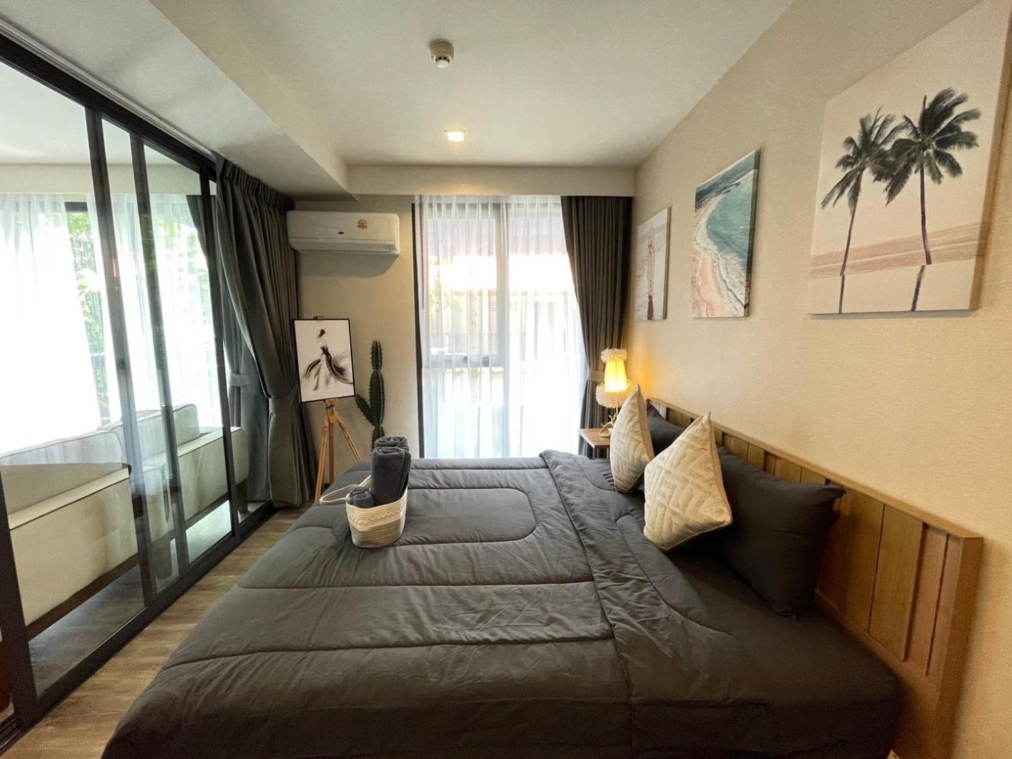 The Deck - Bangla Apartment