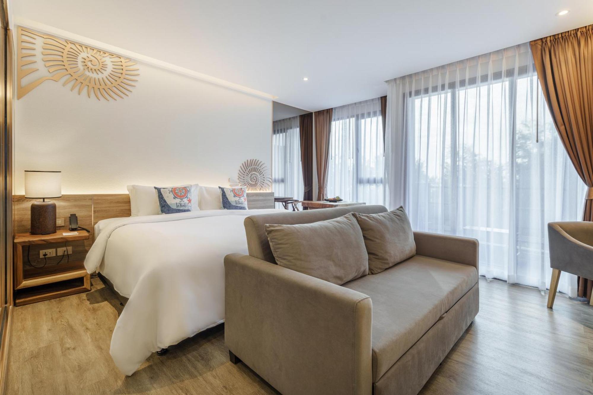 Hotel The Marin Phuket