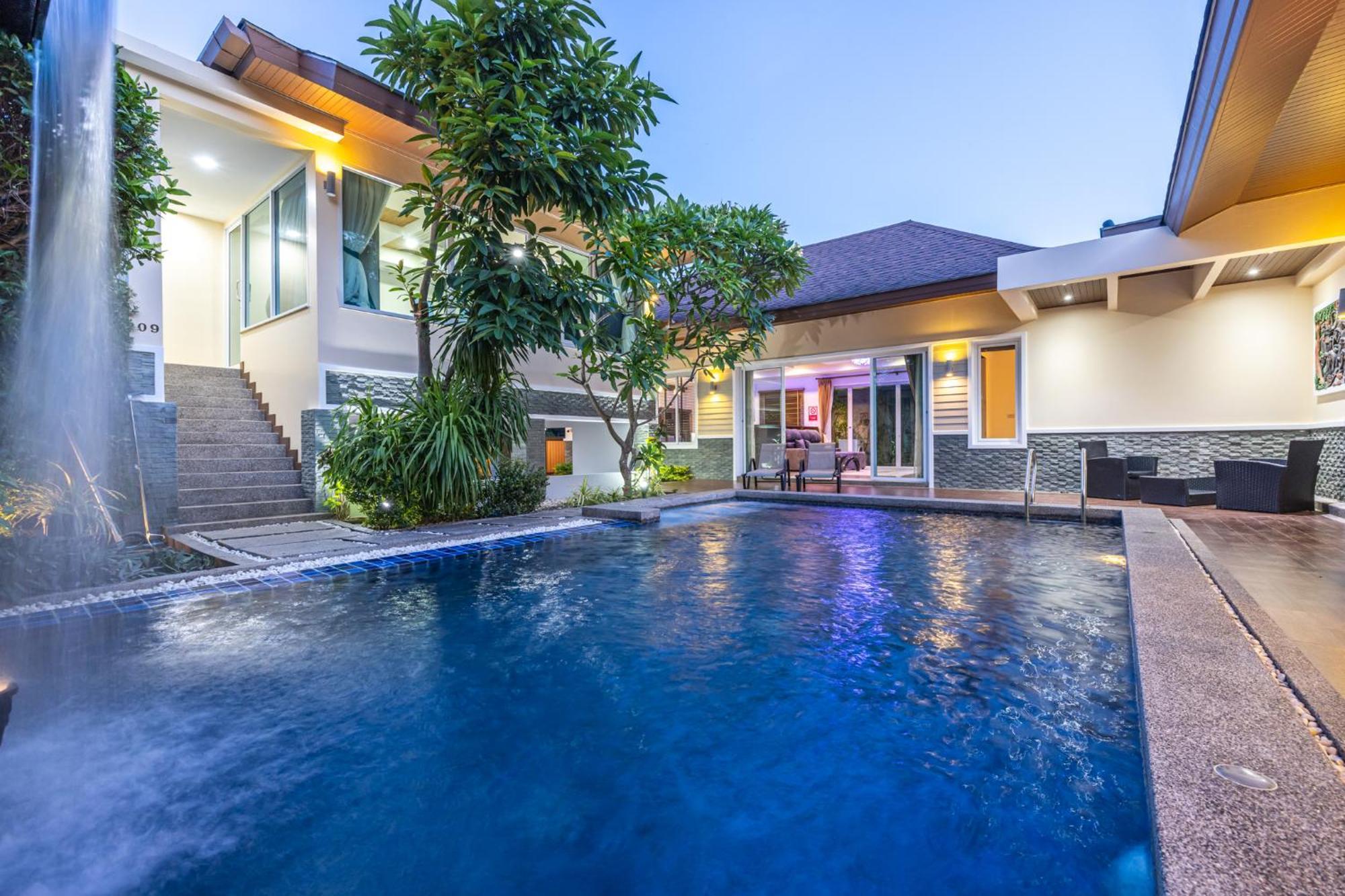 Phuket Kana International Hotel普吉岛卡娜国际酒店