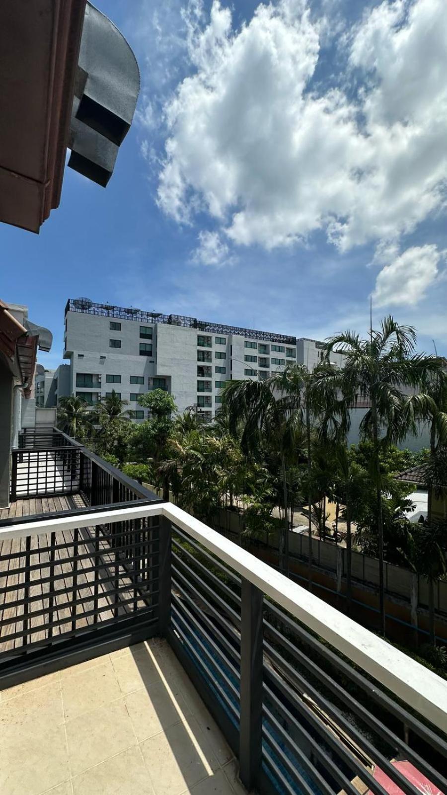 Apartment View Garden