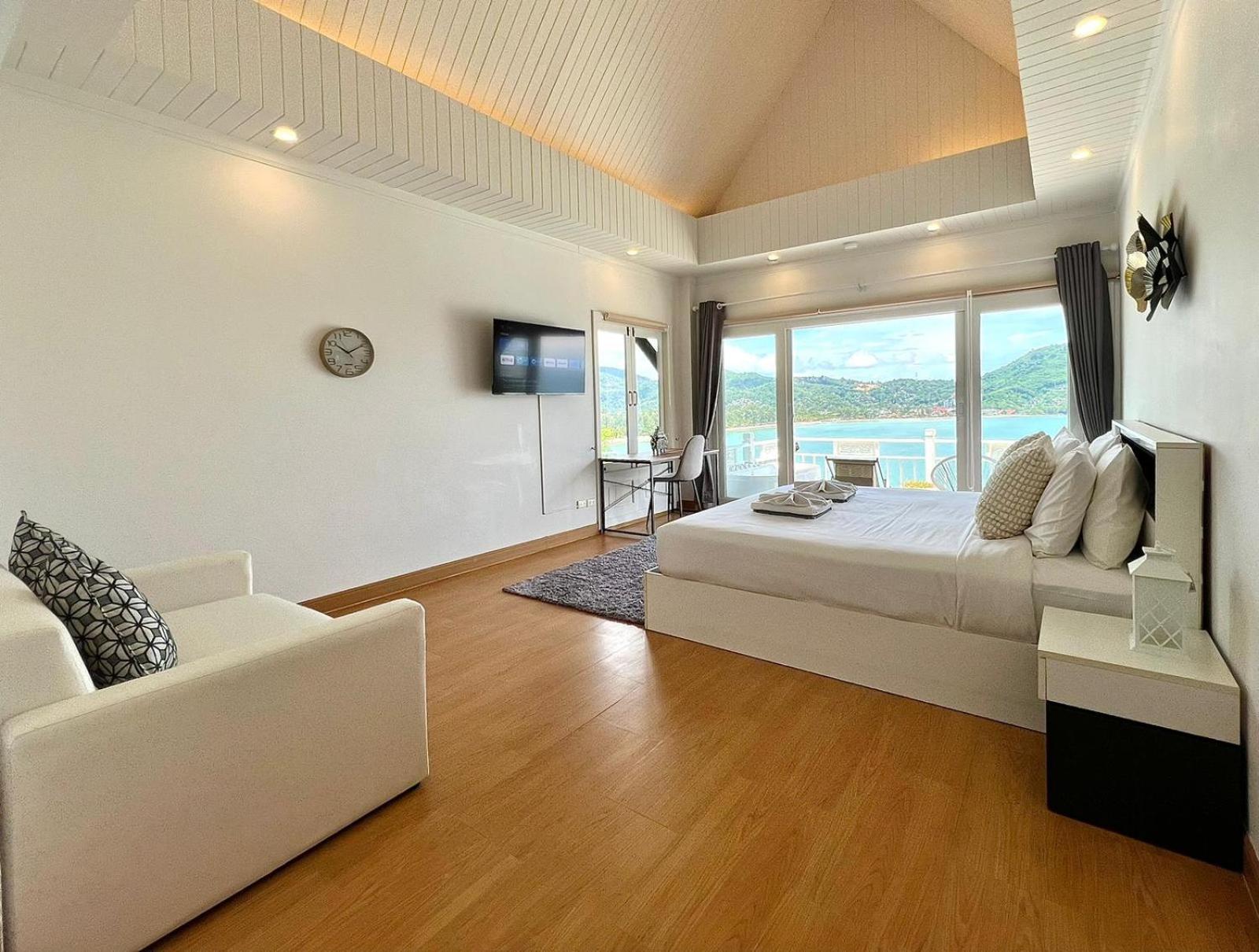 Moonlight Panorama Seaview House By Resava Villa