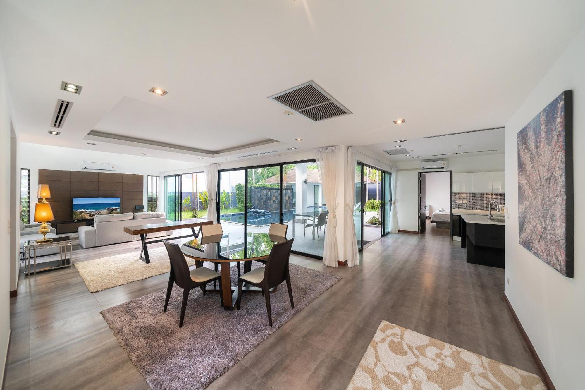 Diamond By Ryan, Boat Avenue Villa