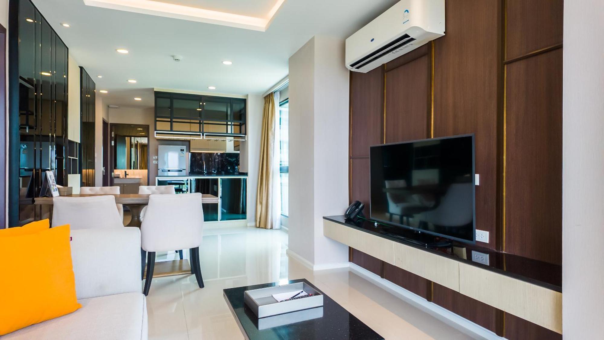 Apartment 2 Bedrooms On Surin