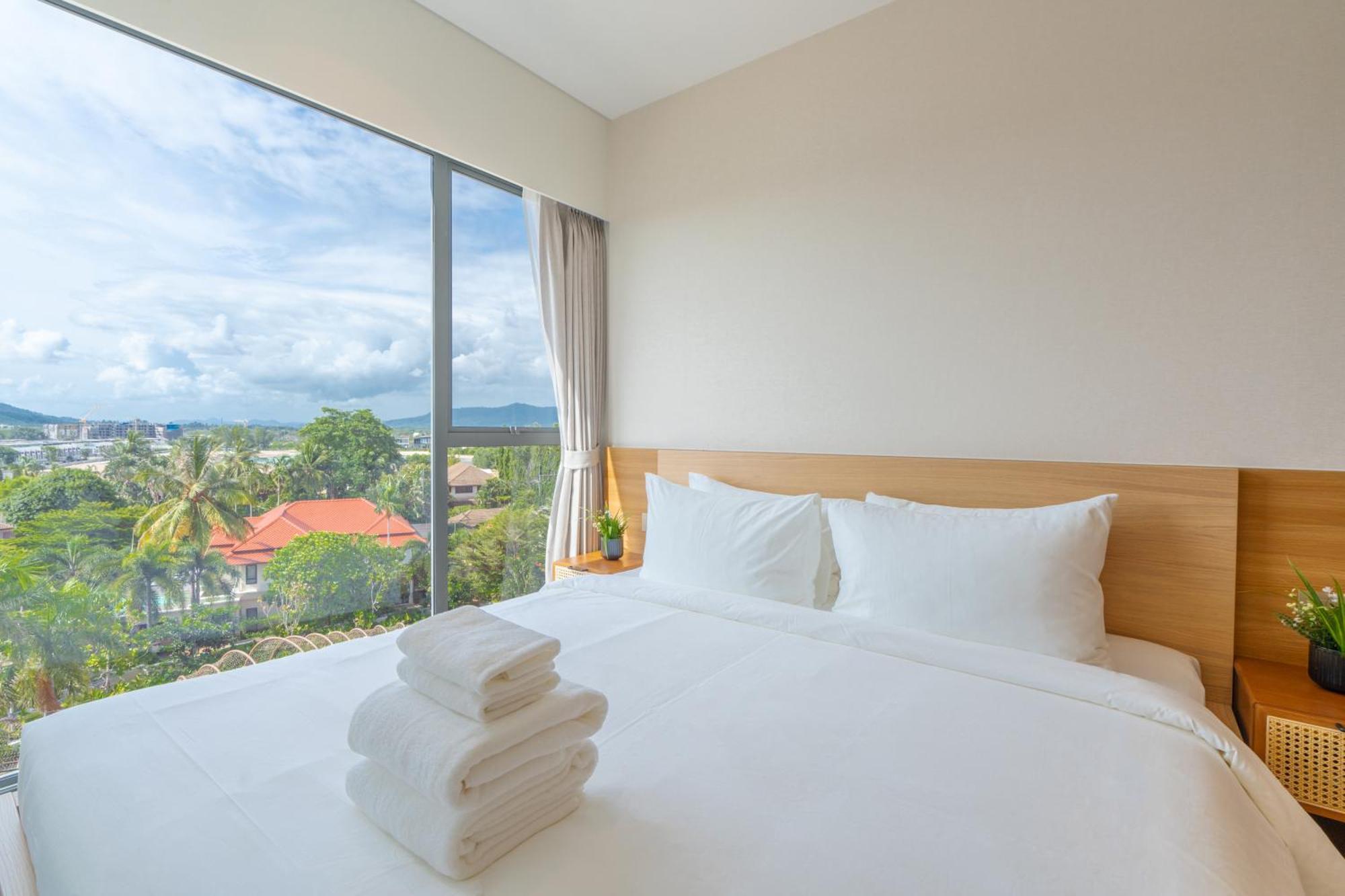 Apartment Spacious With Panoramic View In Laguna *