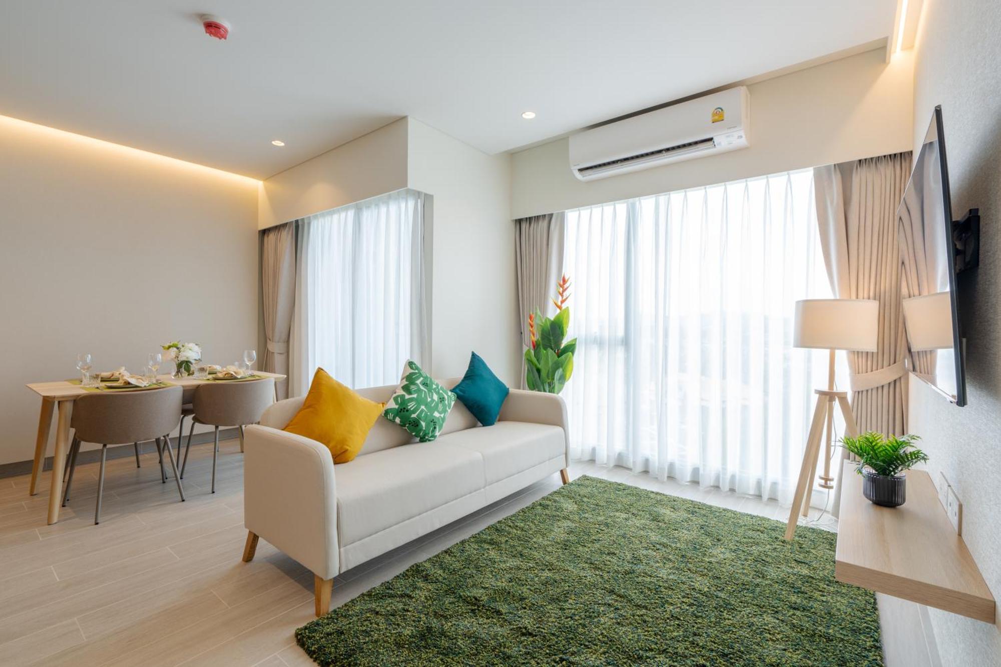 Apartment Spacious With Panoramic View In Laguna *