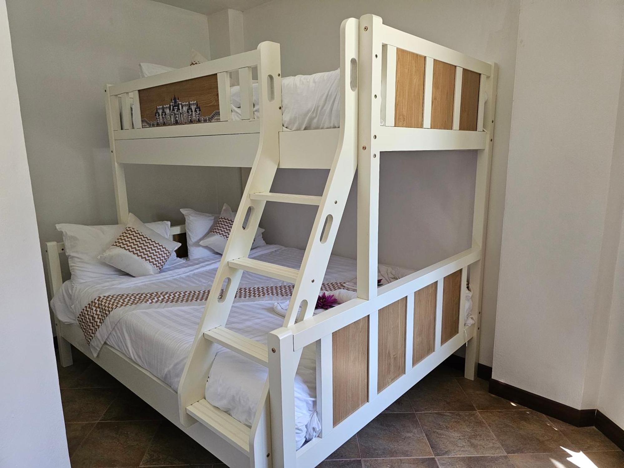 Apartment Sai Rougn Patong