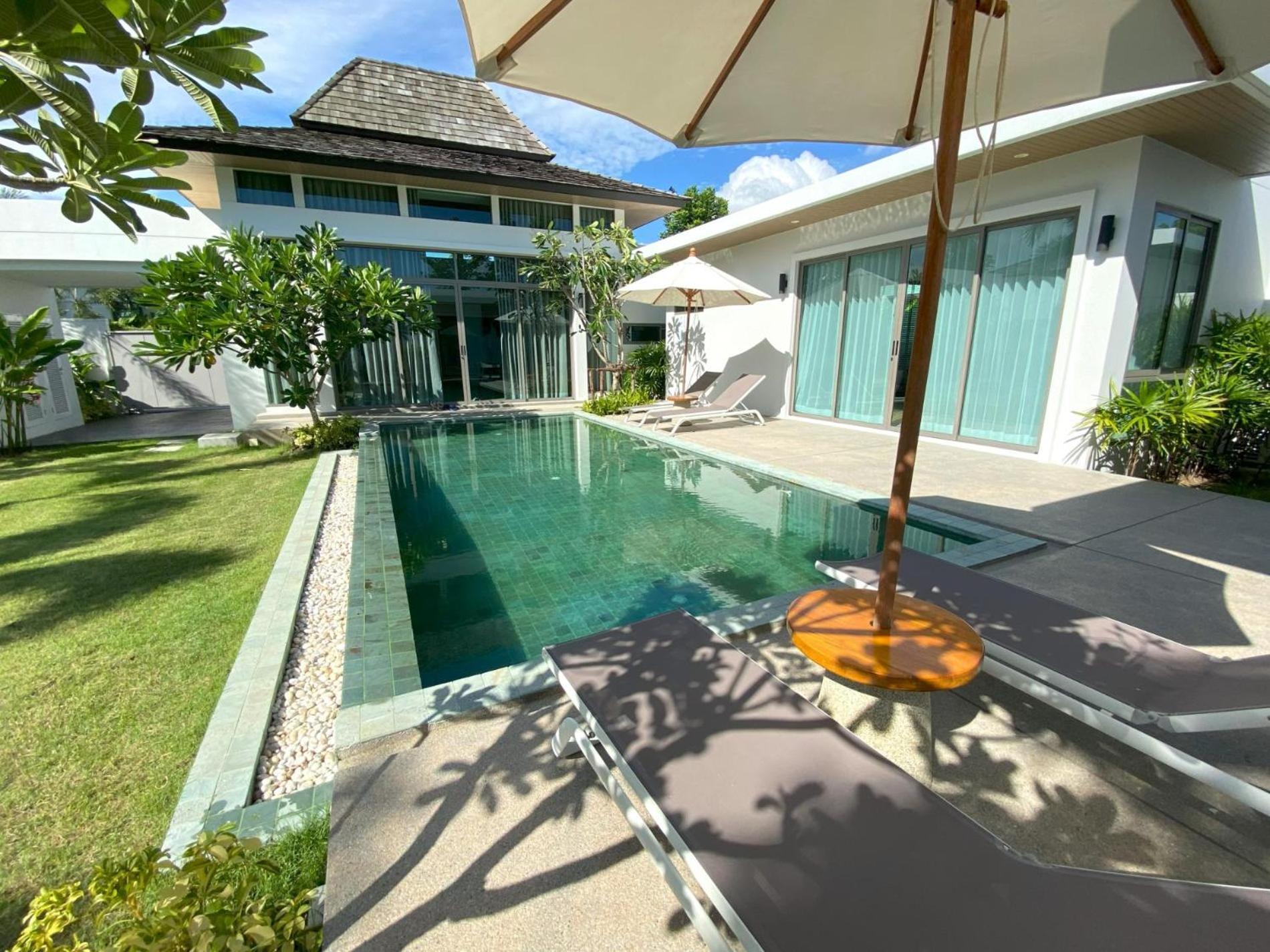 Luxury Serenity In The Heart Of Bangtao Villa *