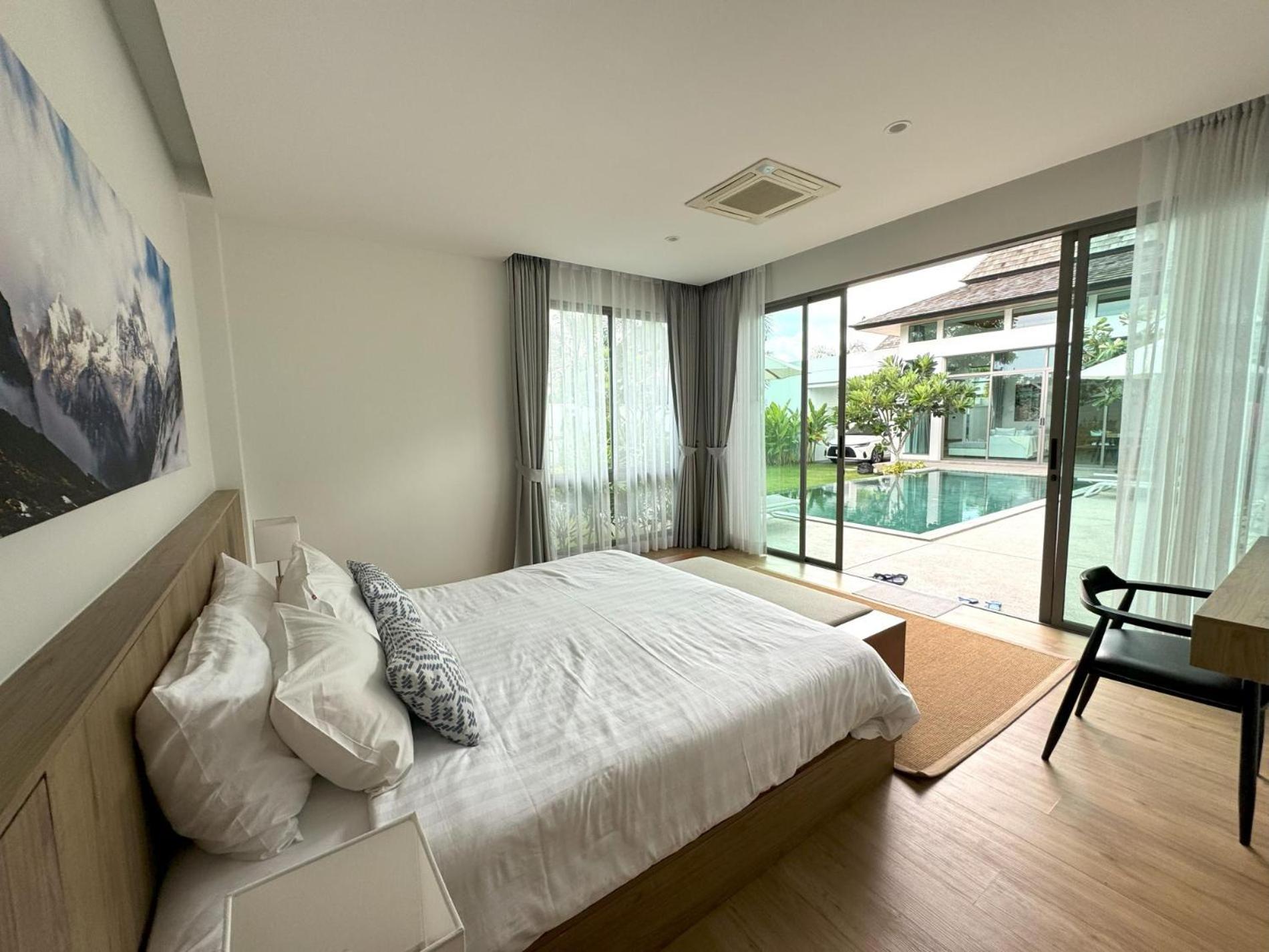 Villa Luxury Serenity In The Heart Of Bangtao *