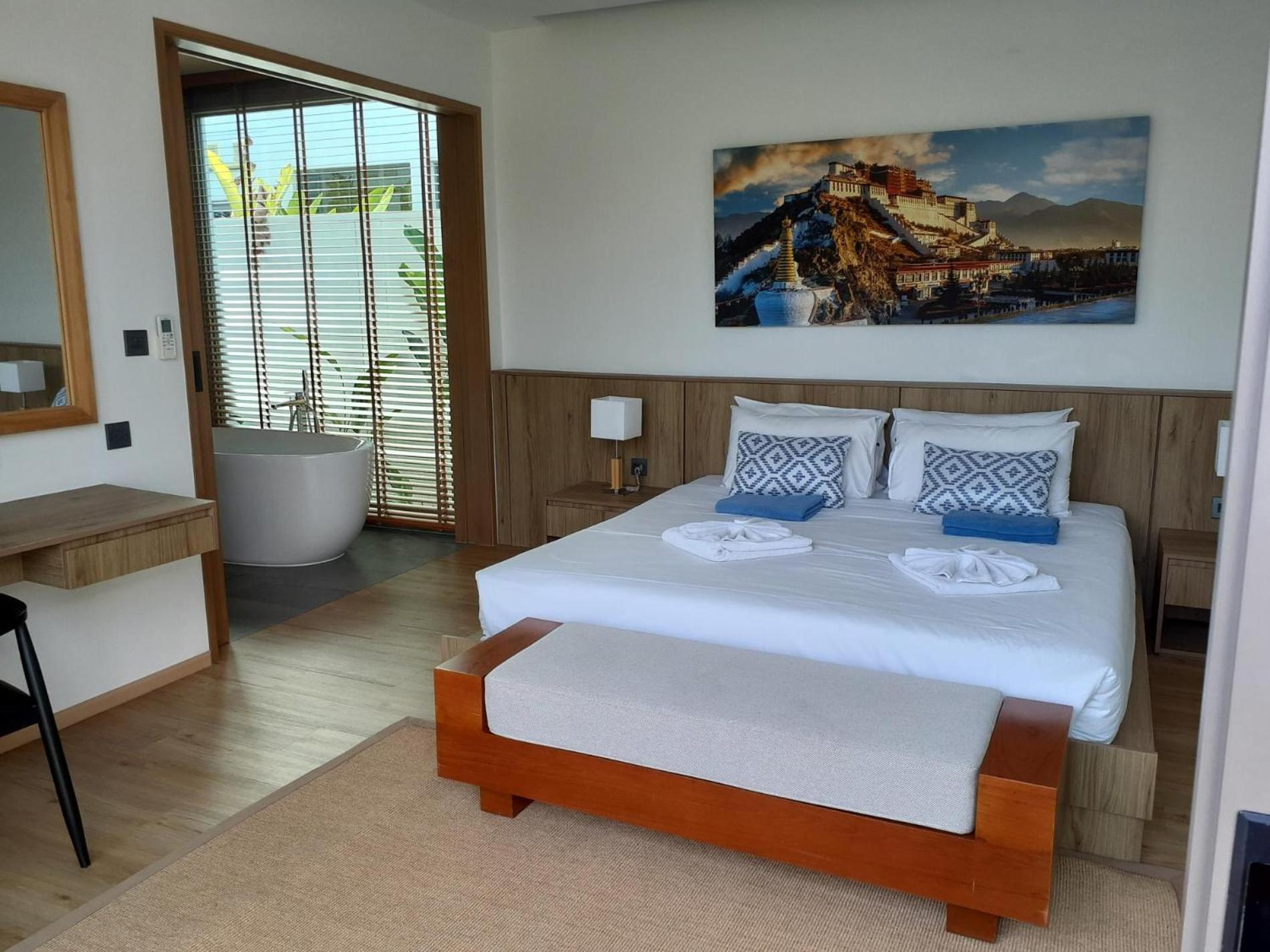 Luxury Serenity In The Heart Of Bangtao