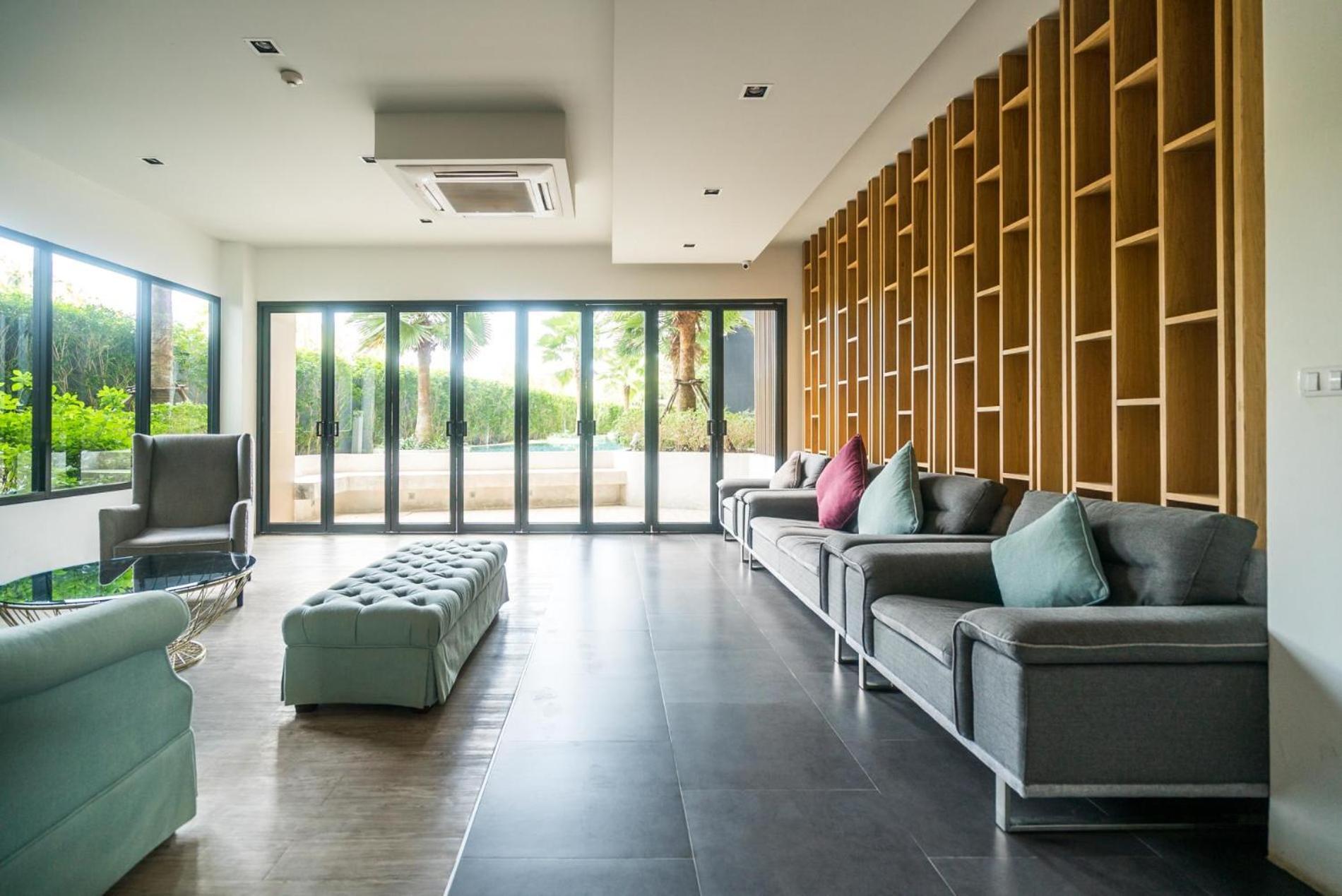 Apartment Floor At Aristo By Lofty