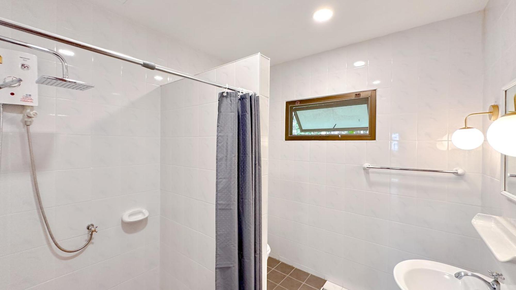 Asava Rawai Sea View Private